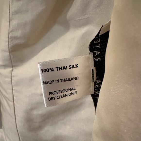 Marisa Baratelli Cream Embellished Open-Front Blazer 100% Thai Silk - Picture 6 of 9